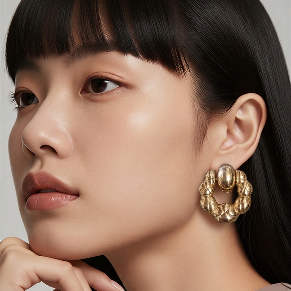 Vintage Gold Textured Hoop Earrings